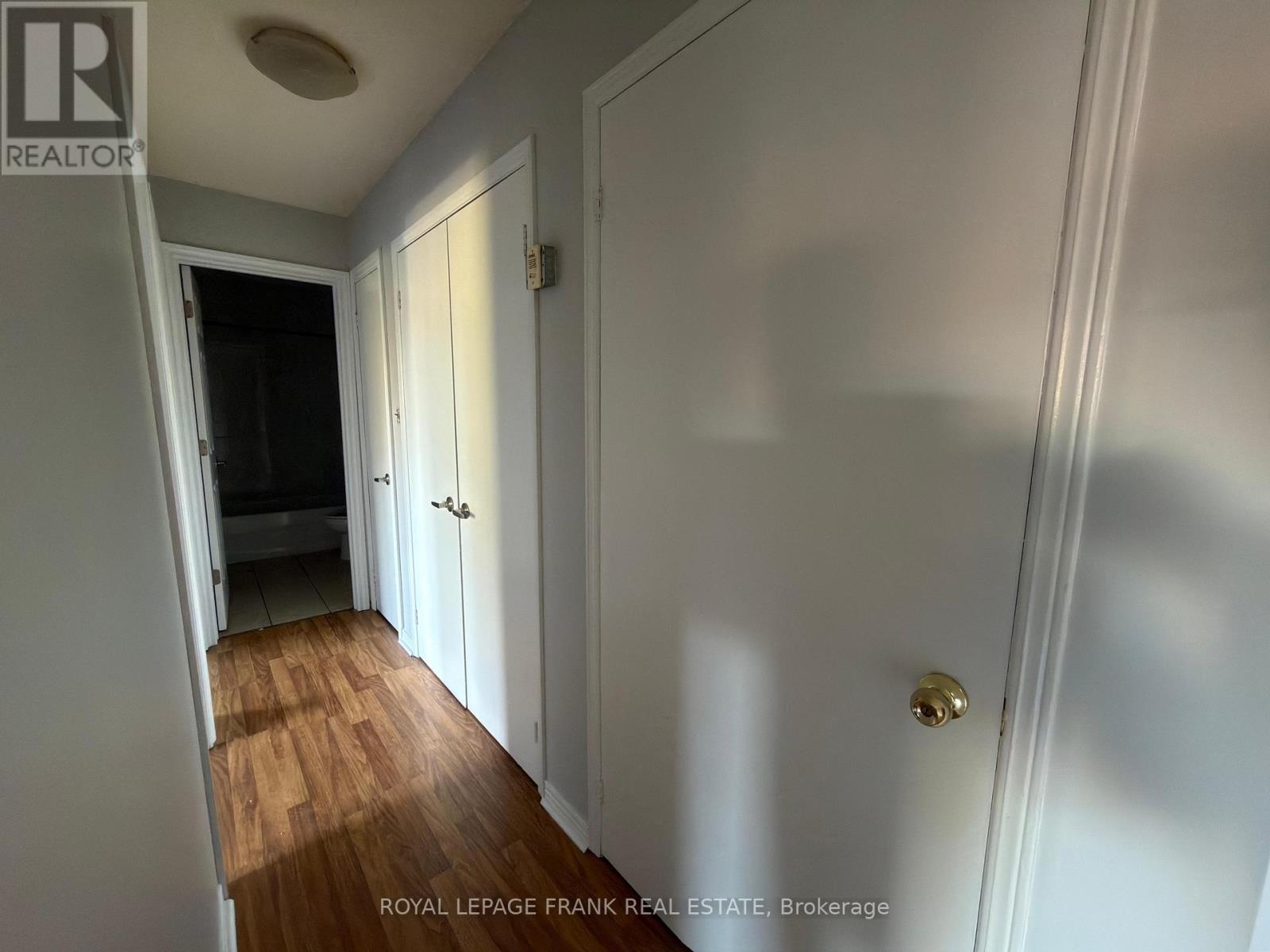 8 - 155 Colborne Street E, Oshawa, Ontario  L1G 1M3 - Photo 4 - E12604116