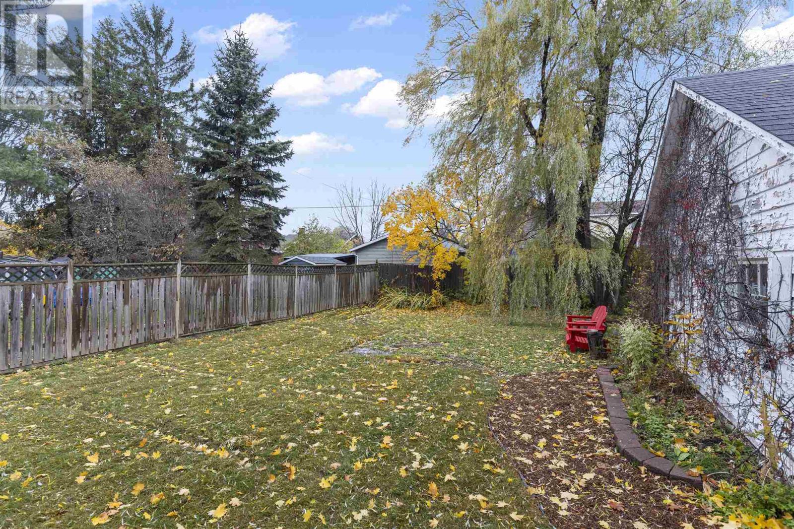 37 Poplar Ave, Sault Ste. Marie, Ontario P6C 2W6 - Photo 40 - SM253320