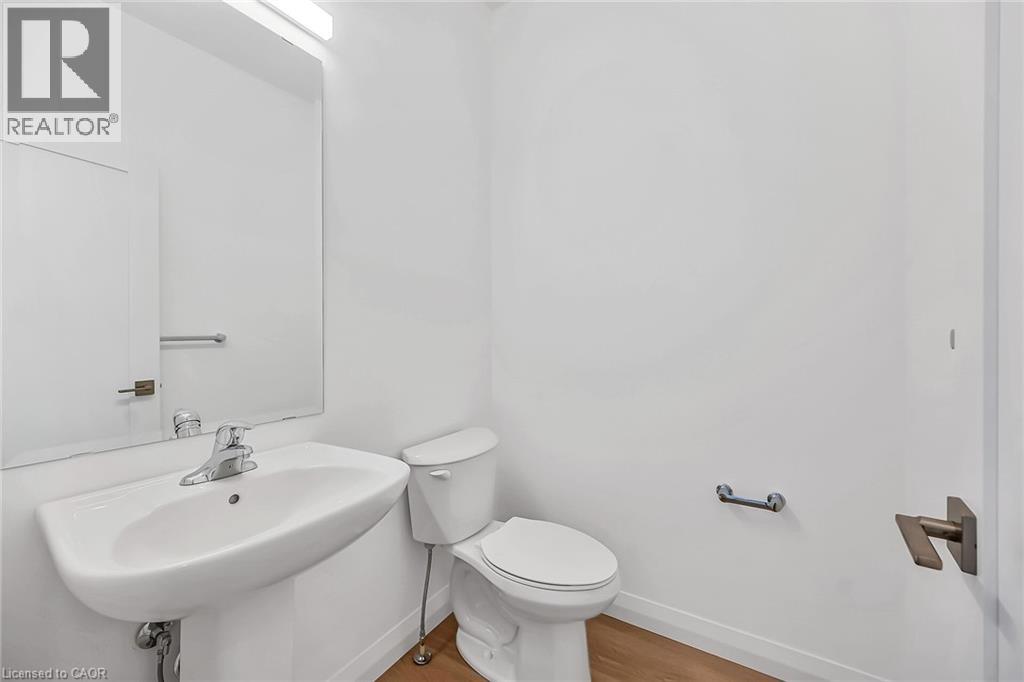 385 Limeridge Road E, Hamilton, Ontario  L9A 5A4 - Photo 7 - 40752573