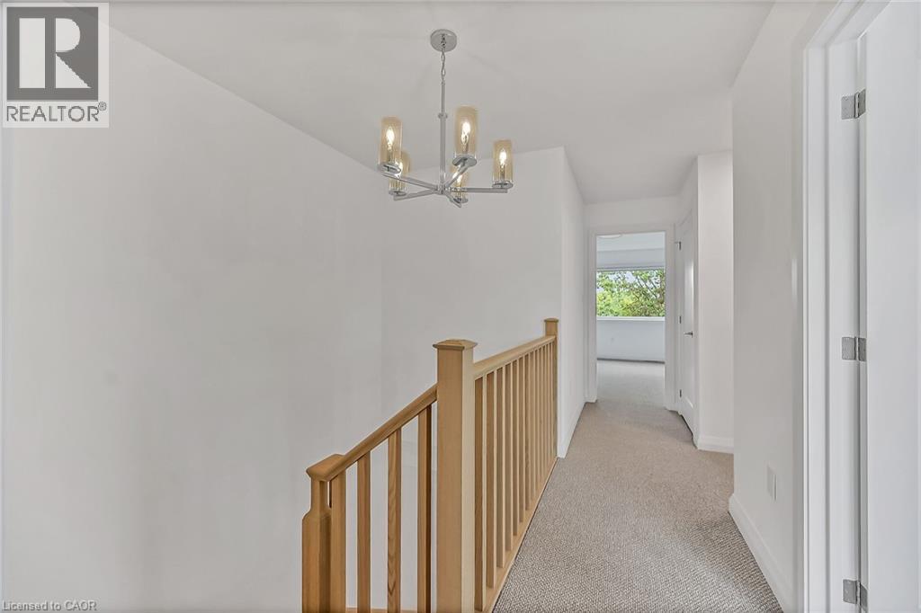 385 Limeridge Road E, Hamilton, Ontario  L9A 5A4 - Photo 36 - 40752573