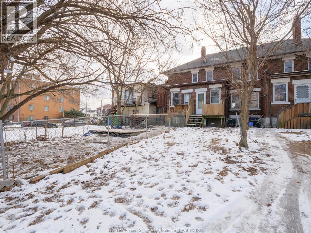 1424 Wyandotte Street West, Windsor, Ontario  N9B 1H4 - Photo 21 - 25031150