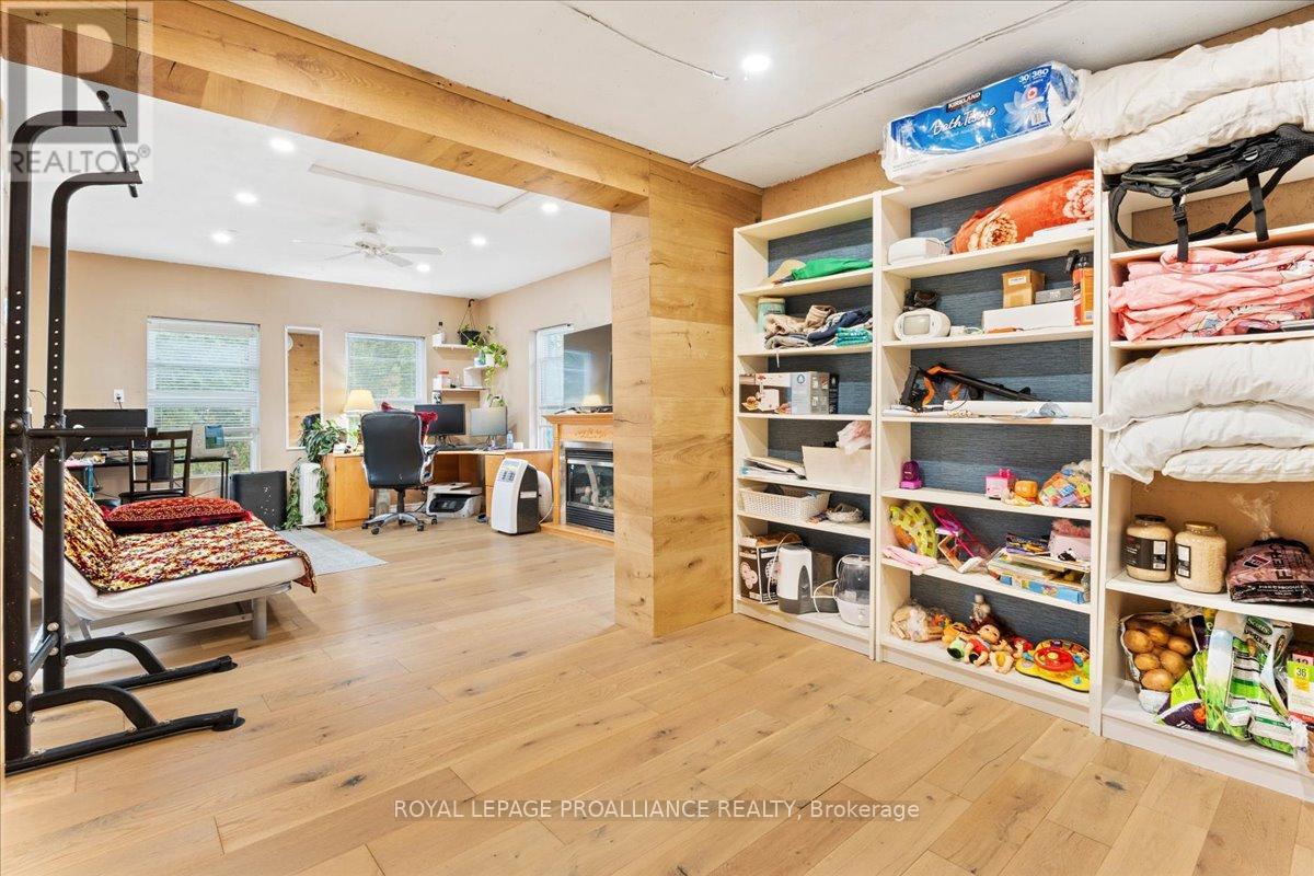 44 Meadowvale Avenue, Belleville, Ontario  K8N 2L6 - Photo 12 - X12603920