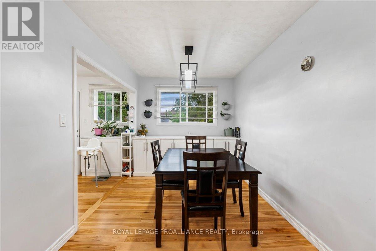 44 Meadowvale Avenue, Belleville, Ontario  K8N 2L6 - Photo 21 - X12603920