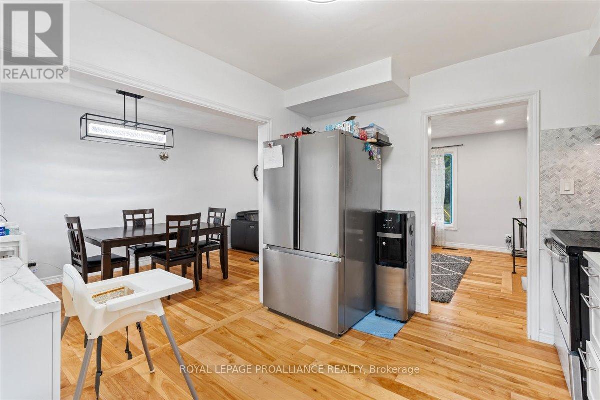 44 Meadowvale Avenue, Belleville, Ontario  K8N 2L6 - Photo 26 - X12603920