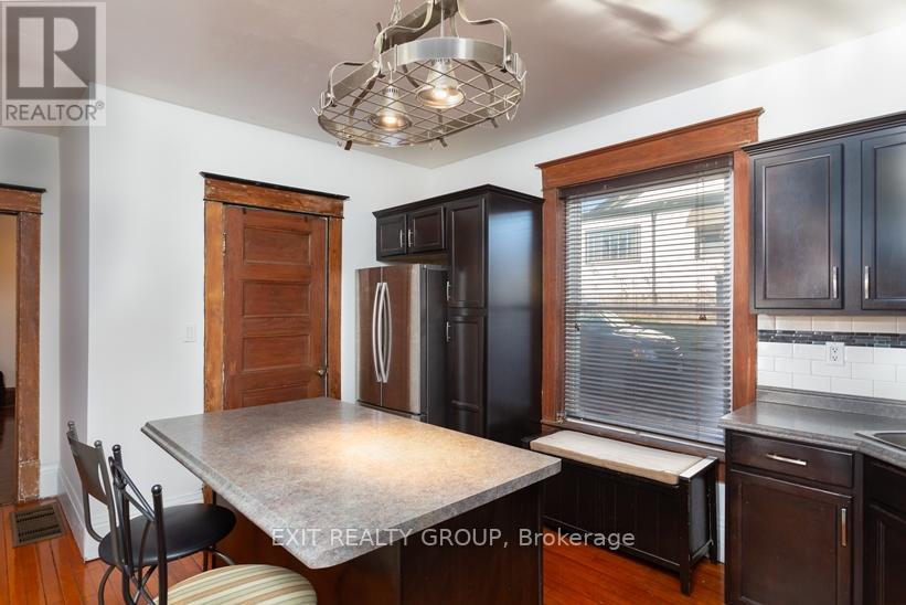 337 Dufferin Avenue, Quinte West, Ontario  K8V 5G8 - Photo 14 - X12603990