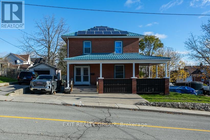 337 Dufferin Avenue, Quinte West, Ontario  K8V 5G8 - Photo 2 - X12603990