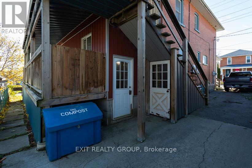 337 Dufferin Avenue, Quinte West, Ontario  K8V 5G8 - Photo 32 - X12603990
