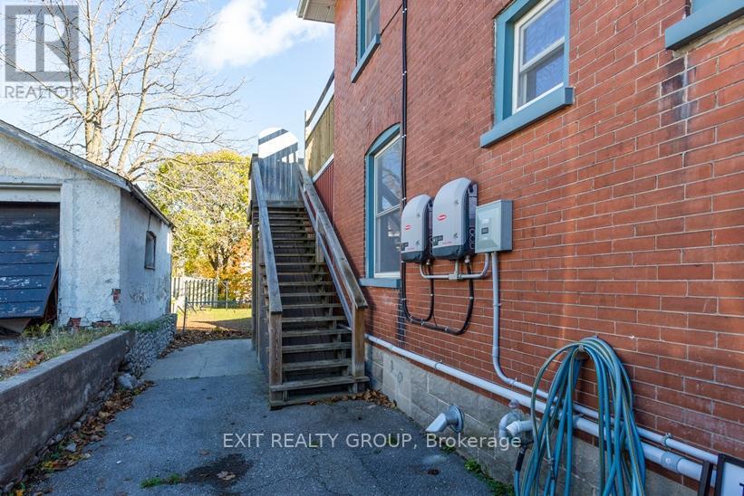 337 Dufferin Avenue, Quinte West, Ontario  K8V 5G8 - Photo 33 - X12603990