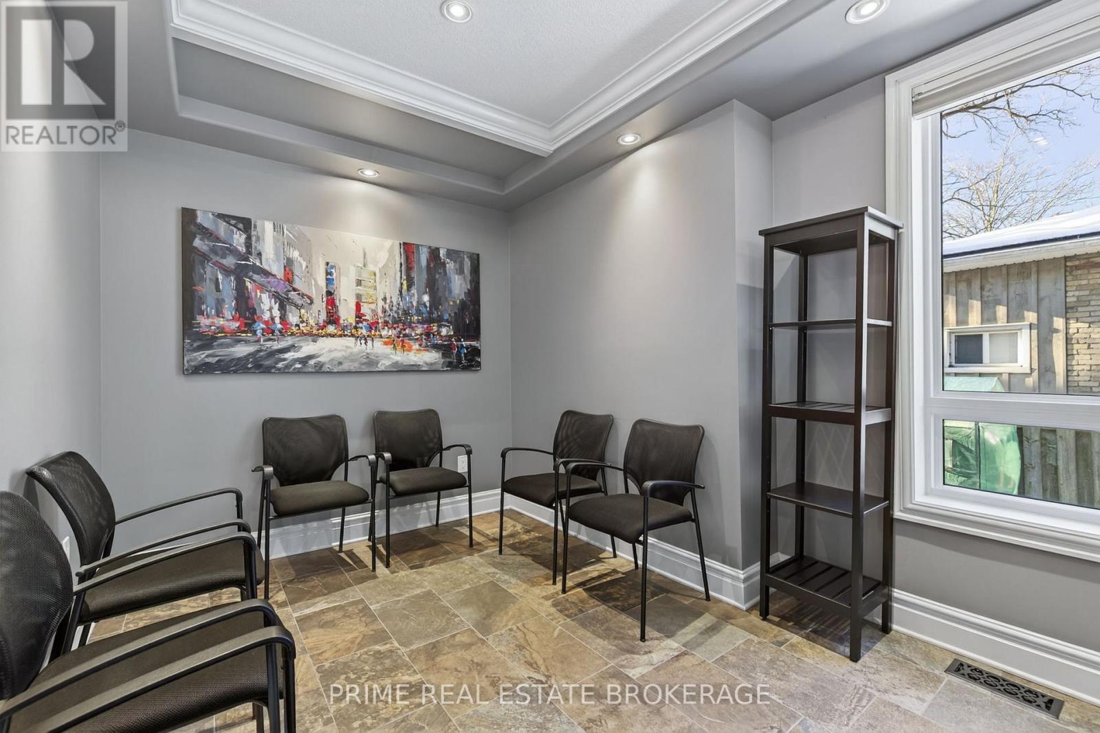 519 Oxford Street E, London East, Ontario  N5Y 3H8 - Photo 12 - X12603912