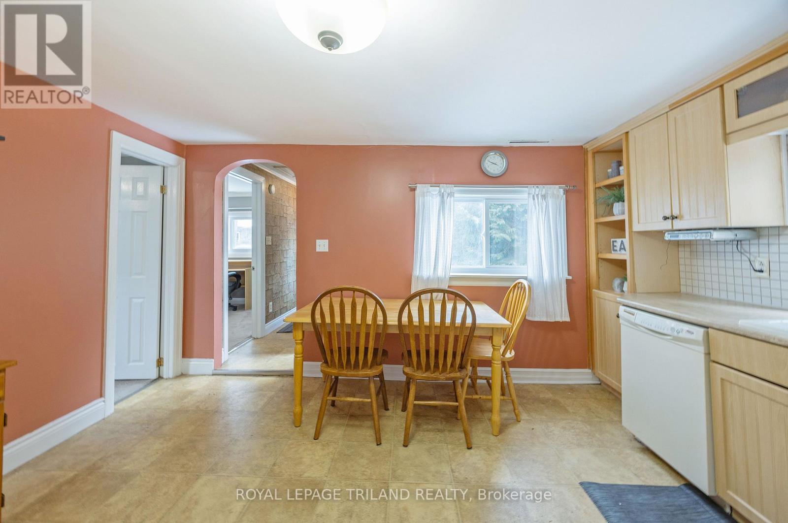 136 St George Street, Central Elgin, Ontario  N5P 2M1 - Photo 12 - X12603950