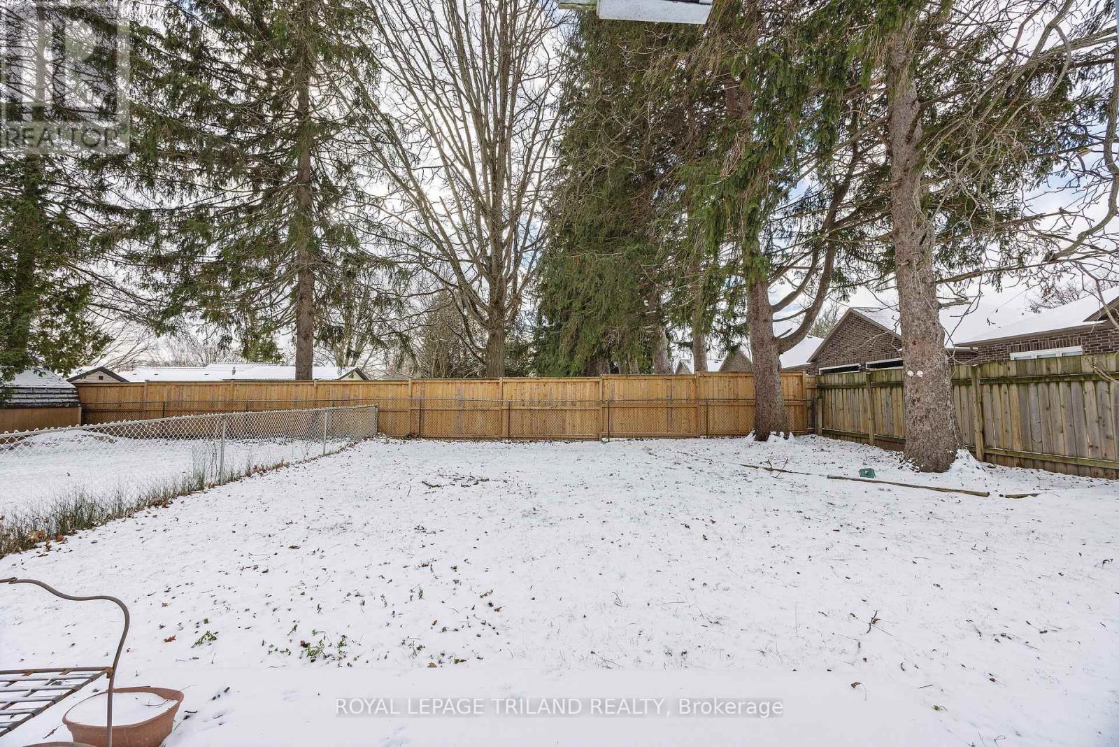 136 St George Street, Central Elgin, Ontario  N5P 2M1 - Photo 23 - X12603950