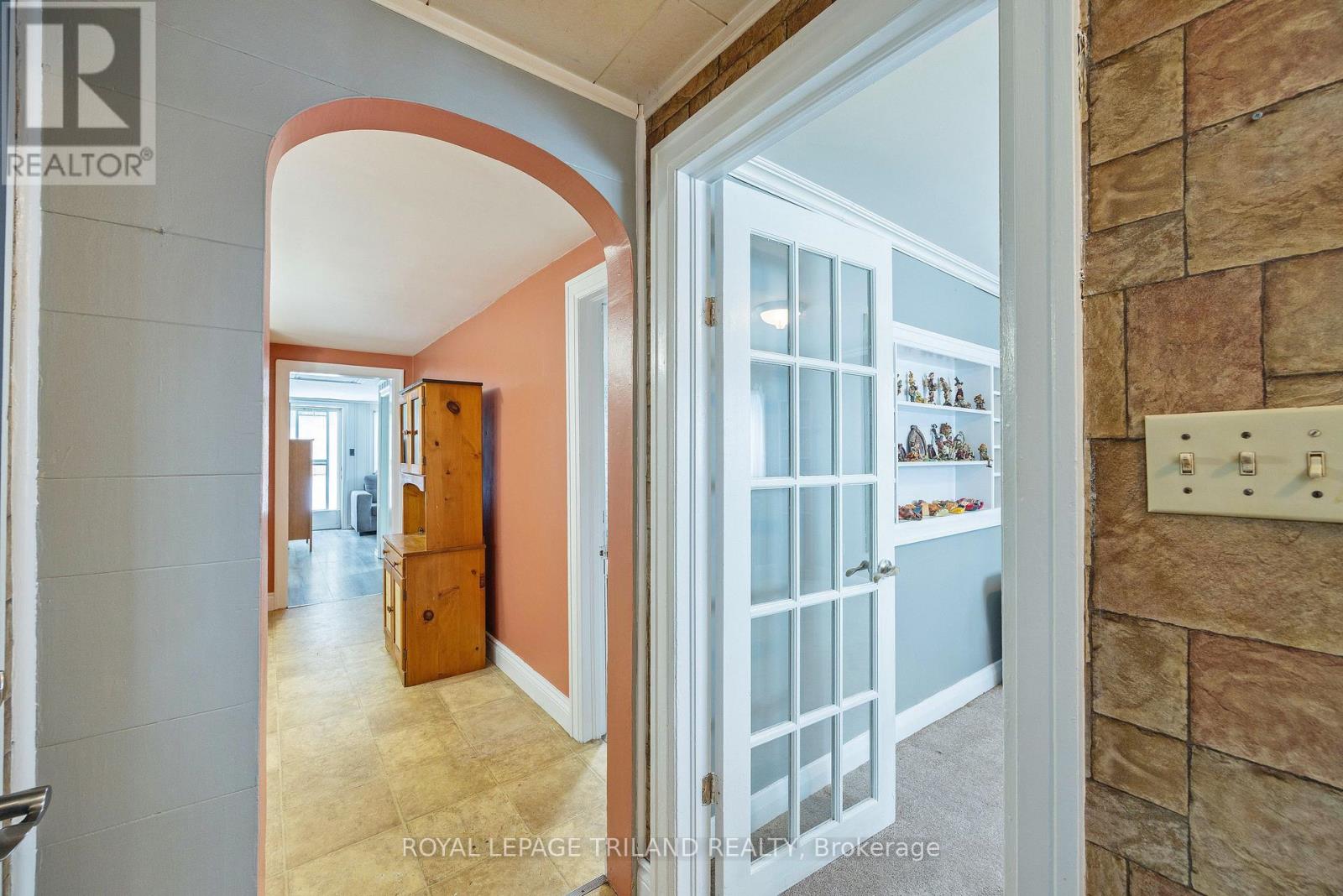 136 St George Street, Central Elgin, Ontario  N5P 2M1 - Photo 5 - X12603950