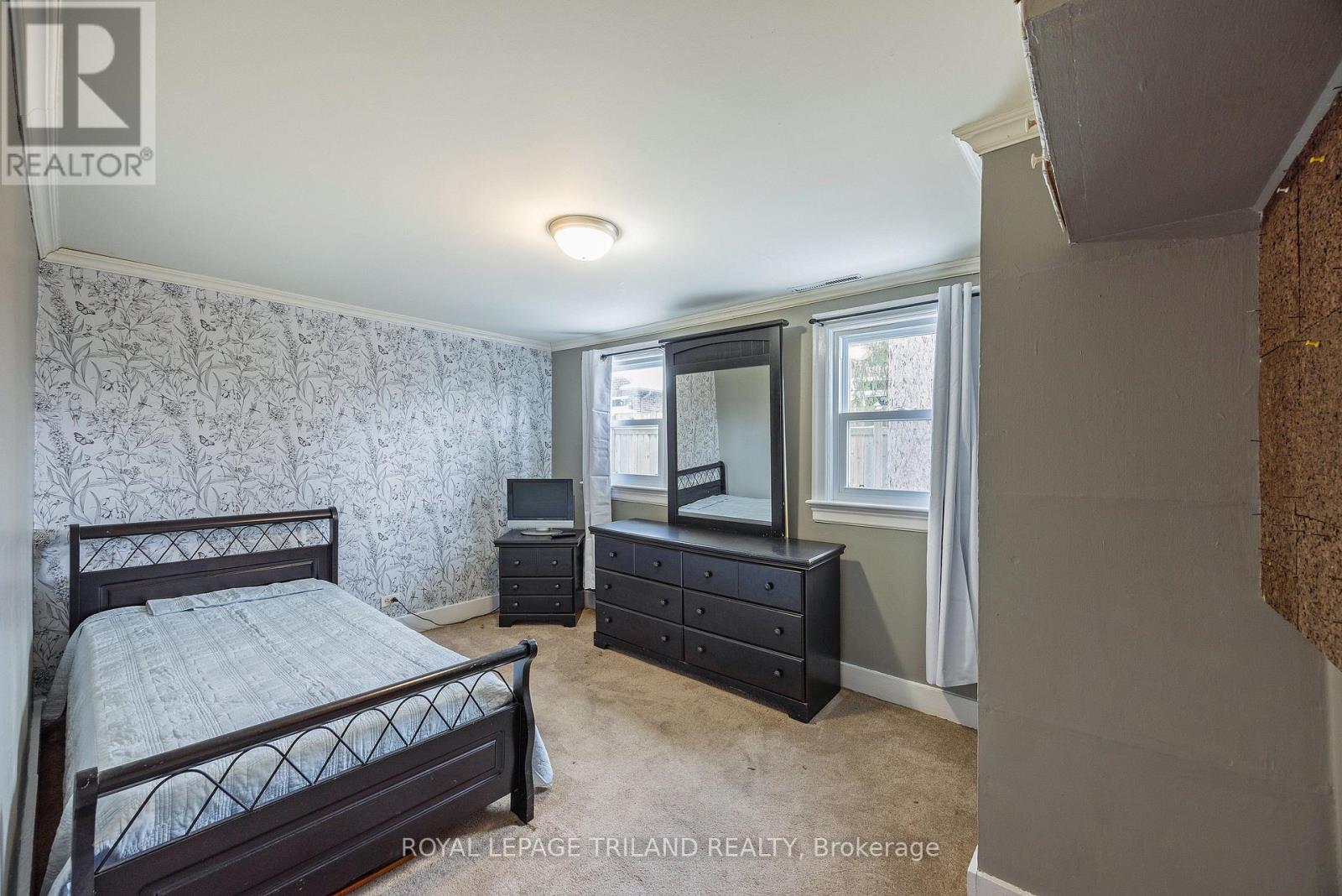 136 St George Street, Central Elgin, Ontario  N5P 2M1 - Photo 8 - X12603950