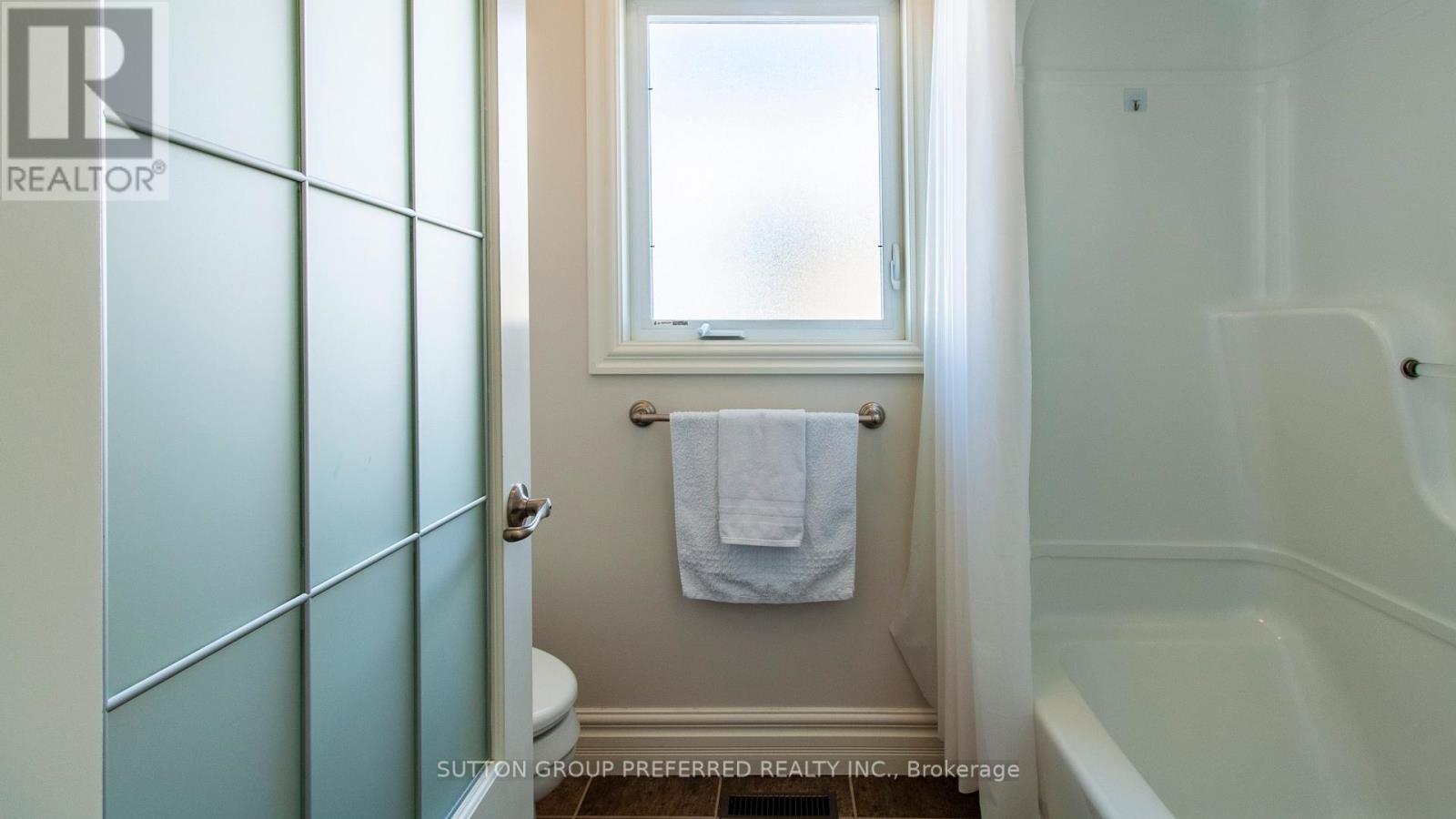 369 Skyline Avenue, London North, Ontario  N5X 0A5 - Photo 24 - X12603972