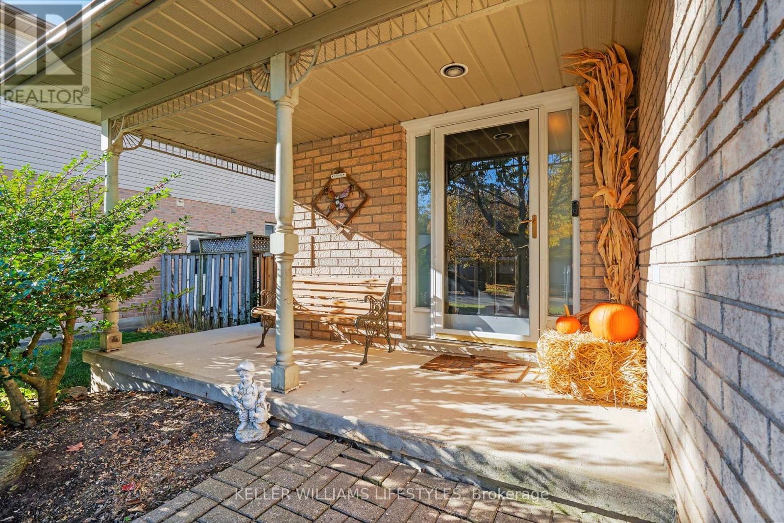 200 Bournemouth Drive, London East, Ontario  N5V 4S8 - Photo 4 - X12604044