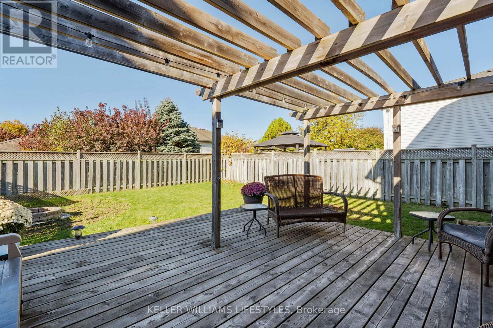 200 Bournemouth Drive, London East, Ontario  N5V 4S8 - Photo 40 - X12604044