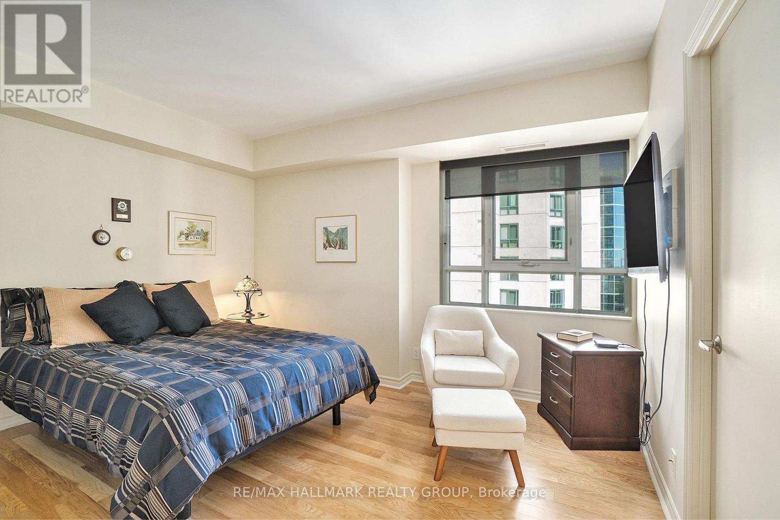 1601 - 445 Laurier Avenue W, Ottawa, Ontario  K1N 6R4 - Photo 13 - X12604036