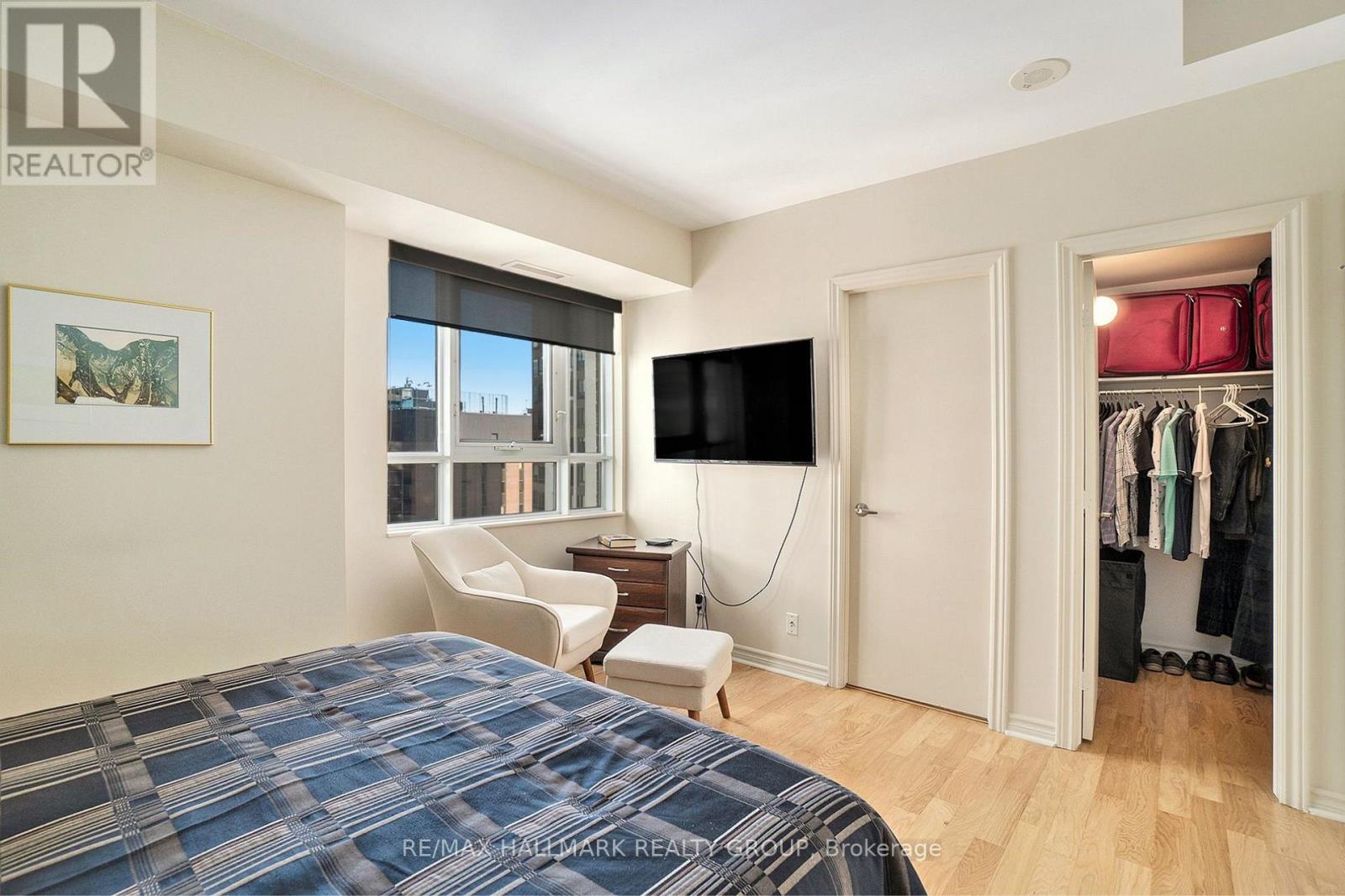 1601 - 445 Laurier Avenue W, Ottawa, Ontario  K1N 6R4 - Photo 15 - X12604036