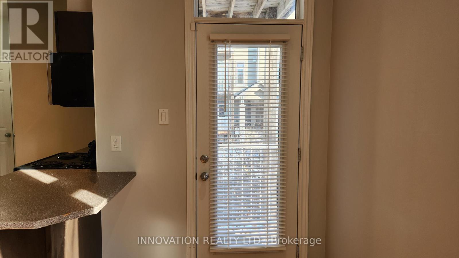 A - 293 Everest Private, Ottawa, Ontario  K1G 4C3 - Photo 18 - X12604076