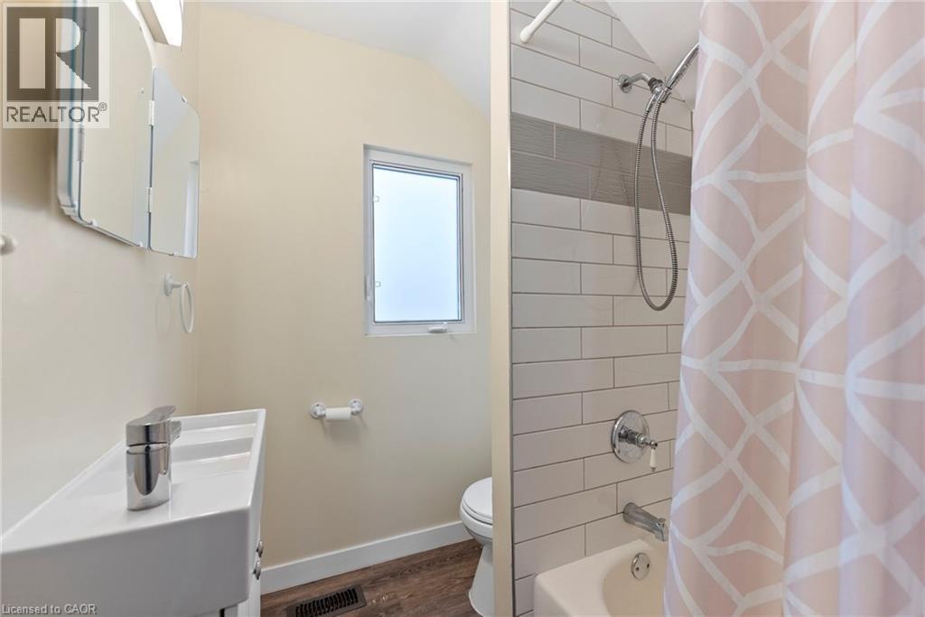 73 Albany Avenue, Hamilton, Ontario  L8H 2H4 - Photo 28 - 40792432