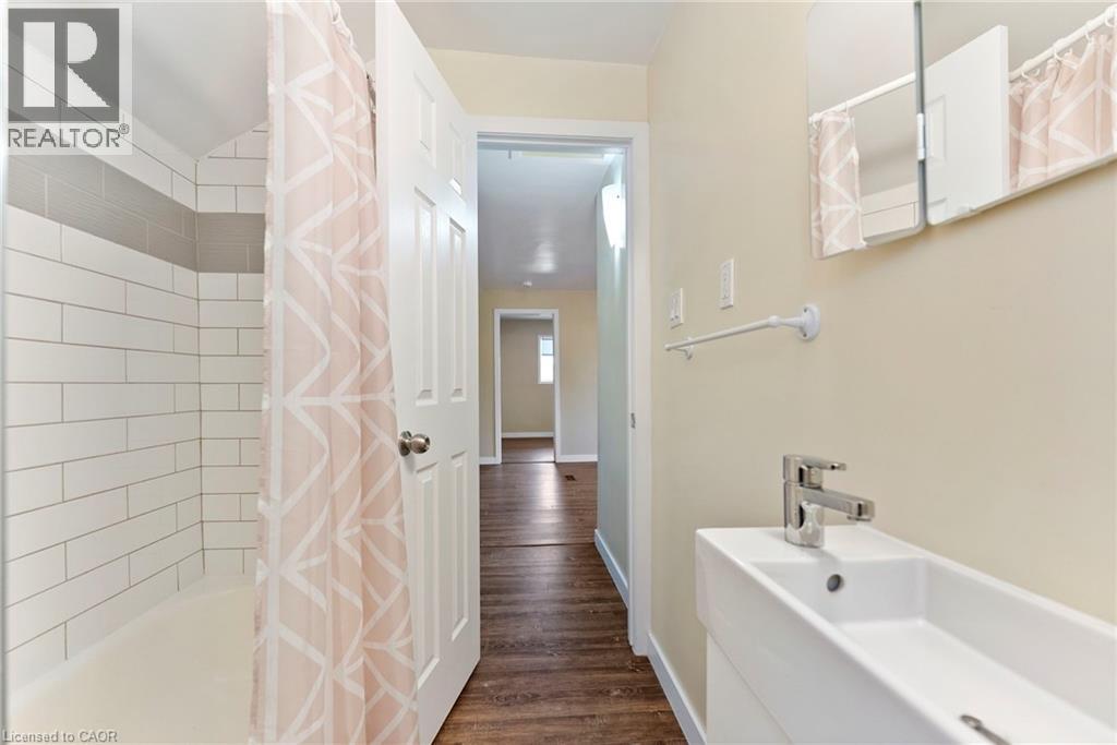 73 Albany Avenue, Hamilton, Ontario  L8H 2H4 - Photo 29 - 40792432