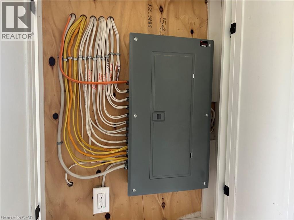 1888b Highway 3 E, Dunnville, Ontario  N1A 2W7 - Photo 20 - 40791885