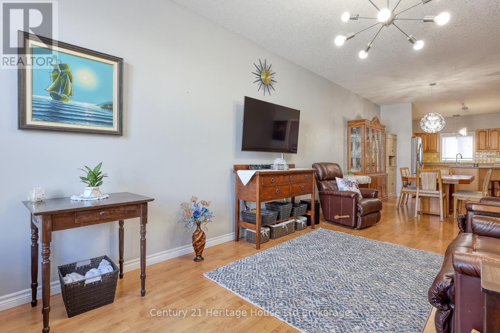 4 - 663 Southwood Way, Woodstock, Ontario  N4S 9A6 - Photo 11 - X12604118