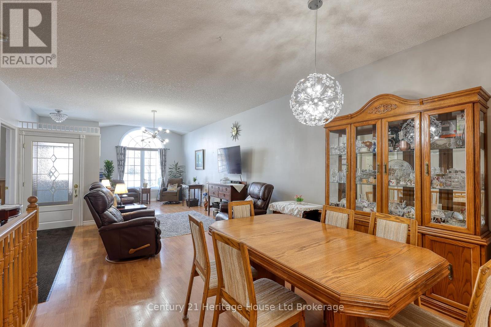 4 - 663 Southwood Way, Woodstock, Ontario  N4S 9A6 - Photo 14 - X12604118