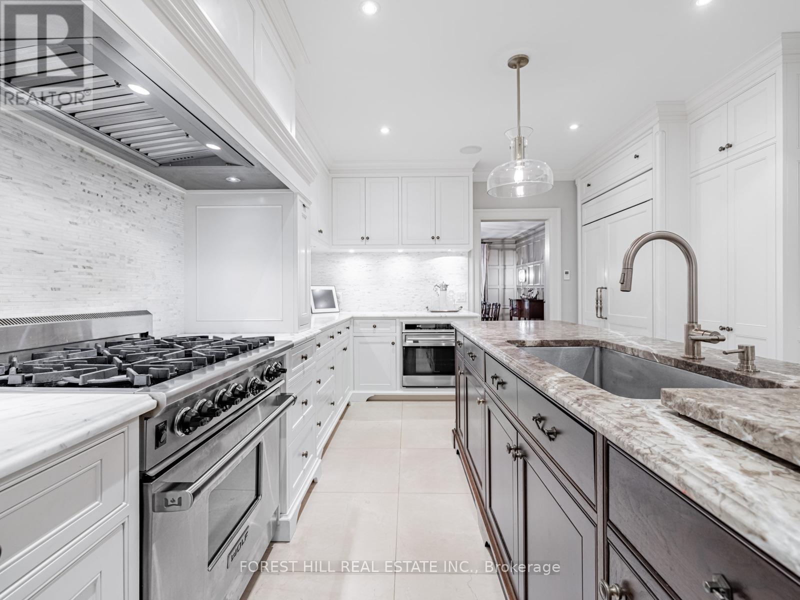 80 Old Forest Hill Road, Toronto, Ontario  M5P 2R5 - Photo 8 - C12603910