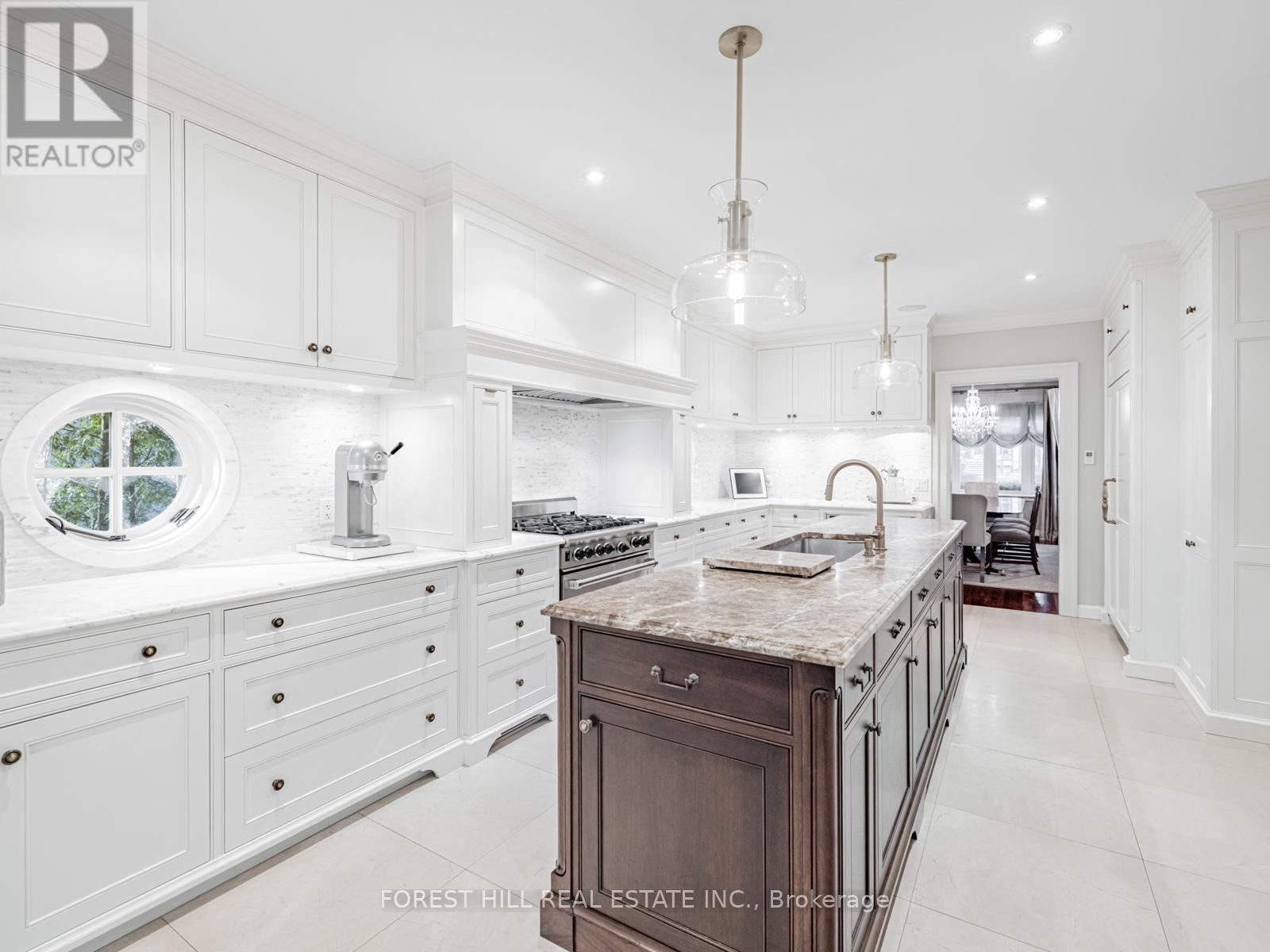 80 Old Forest Hill Road, Toronto, Ontario  M5P 2R5 - Photo 9 - C12603910