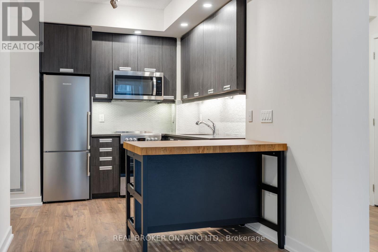 704 - 99 John Street, Toronto, Ontario  M5V 0S6 - Photo 15 - C12604010