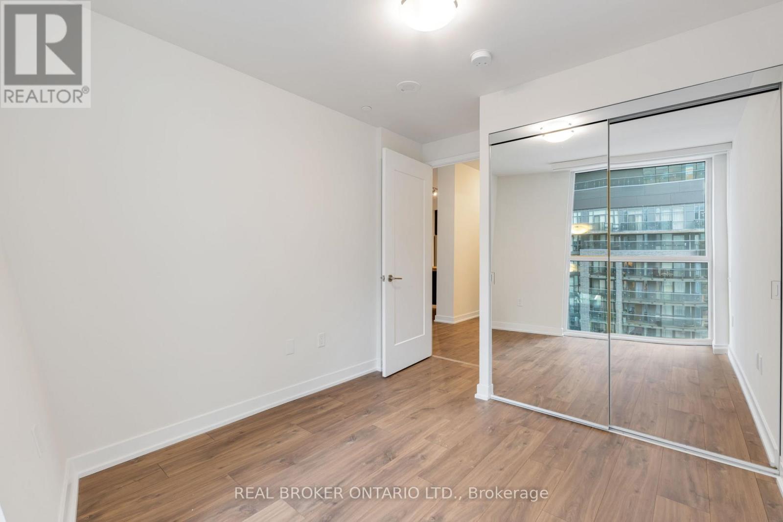 704 - 99 John Street, Toronto, Ontario  M5V 0S6 - Photo 26 - C12604010