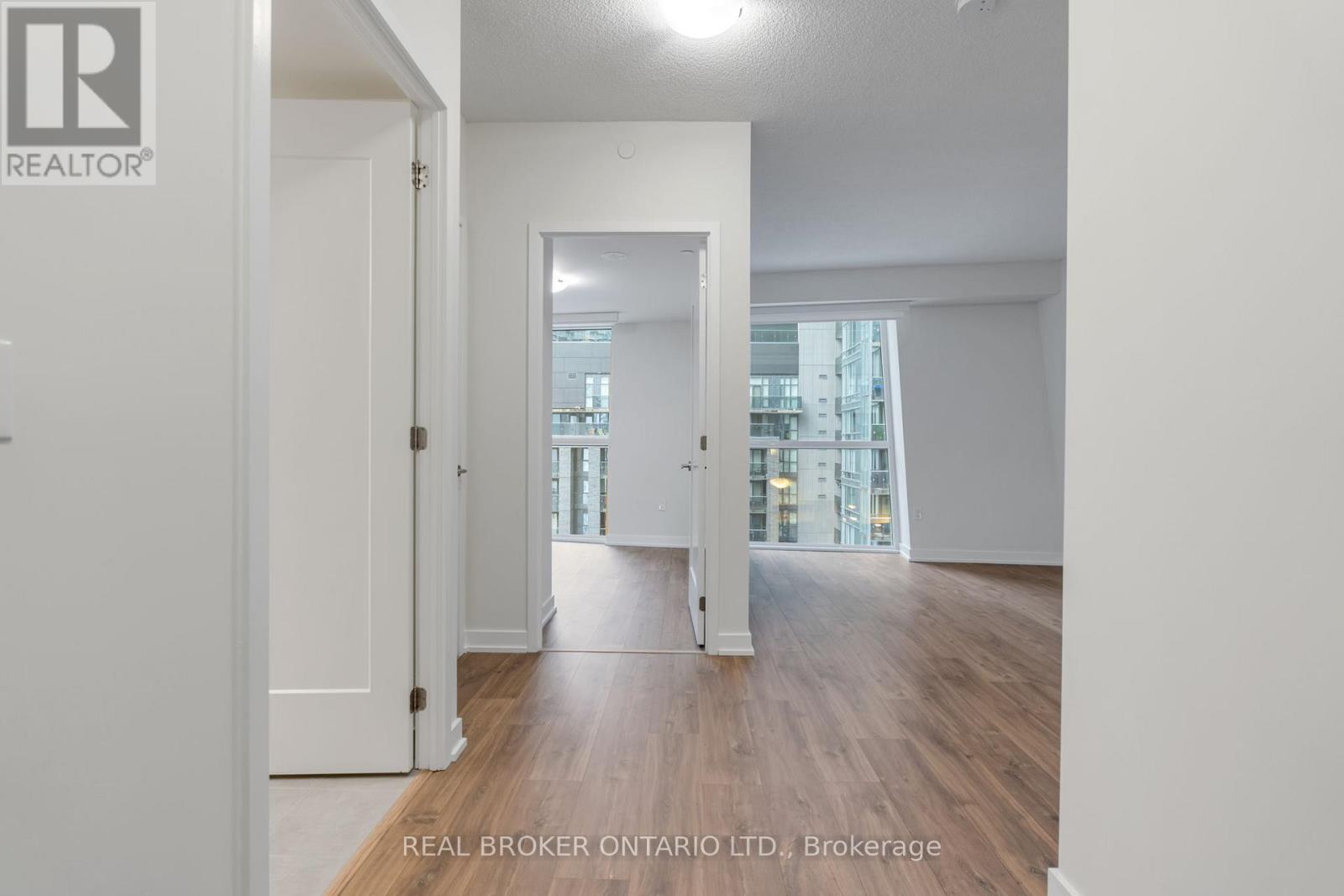 704 - 99 John Street, Toronto, Ontario  M5V 0S6 - Photo 6 - C12604010