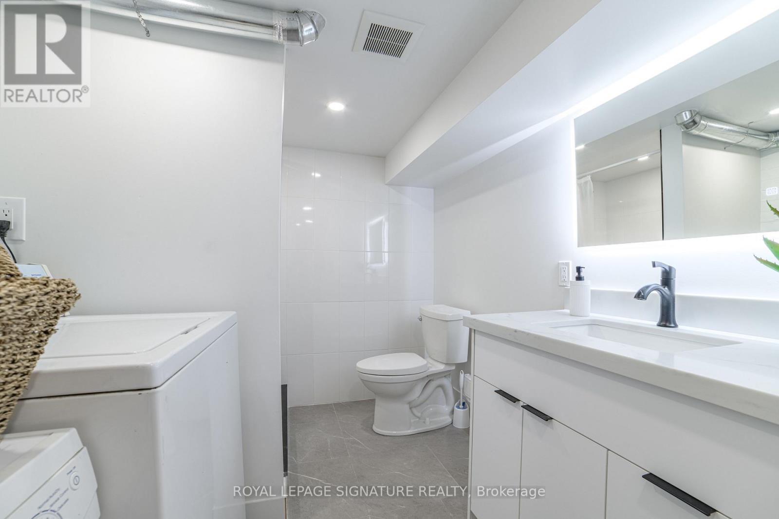 Bsmt - 103 Gloucester Street, Toronto, Ontario  M4Y 1M2 - Photo 14 - C12604060