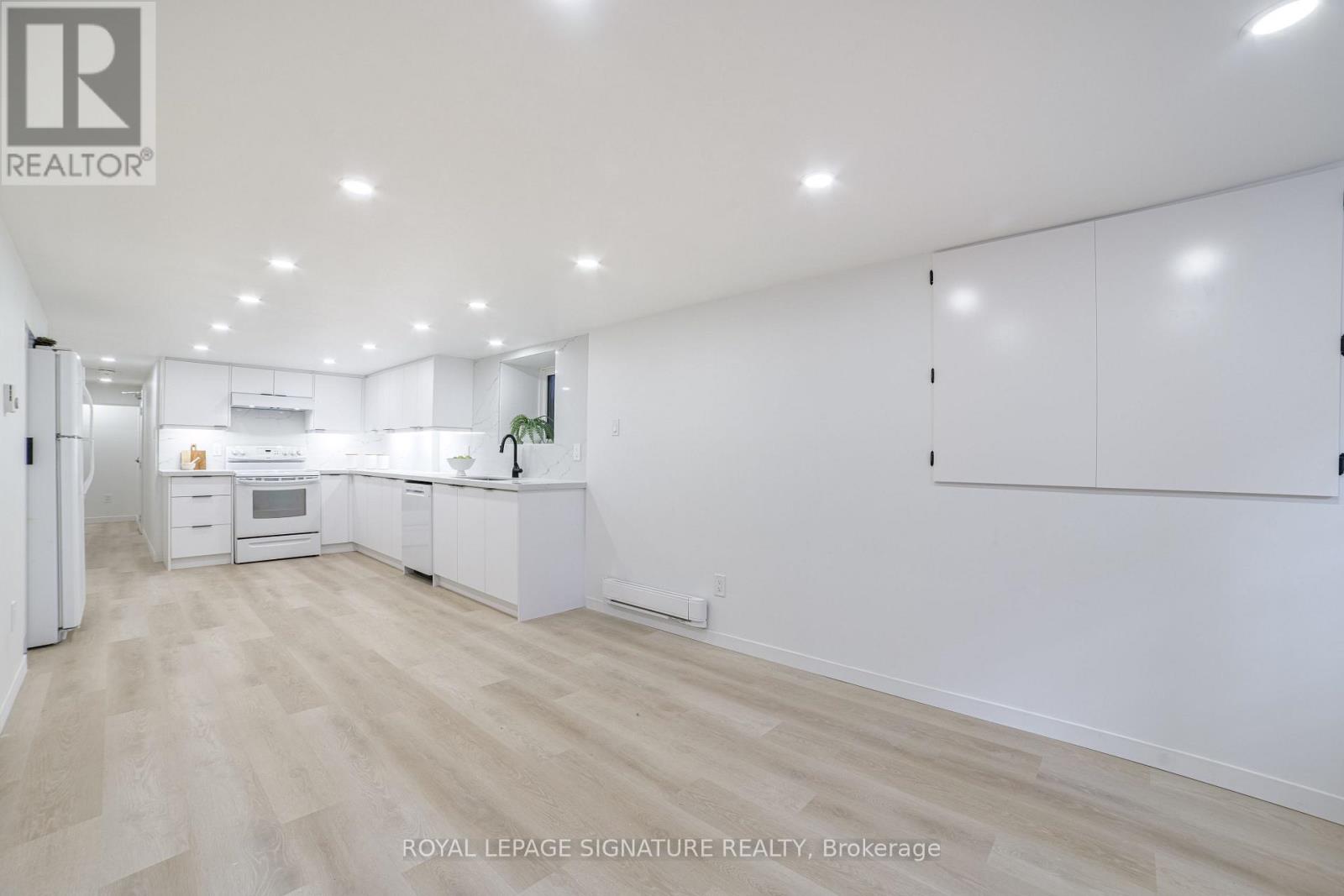 Bsmt - 103 Gloucester Street, Toronto, Ontario  M4Y 1M2 - Photo 19 - C12604060