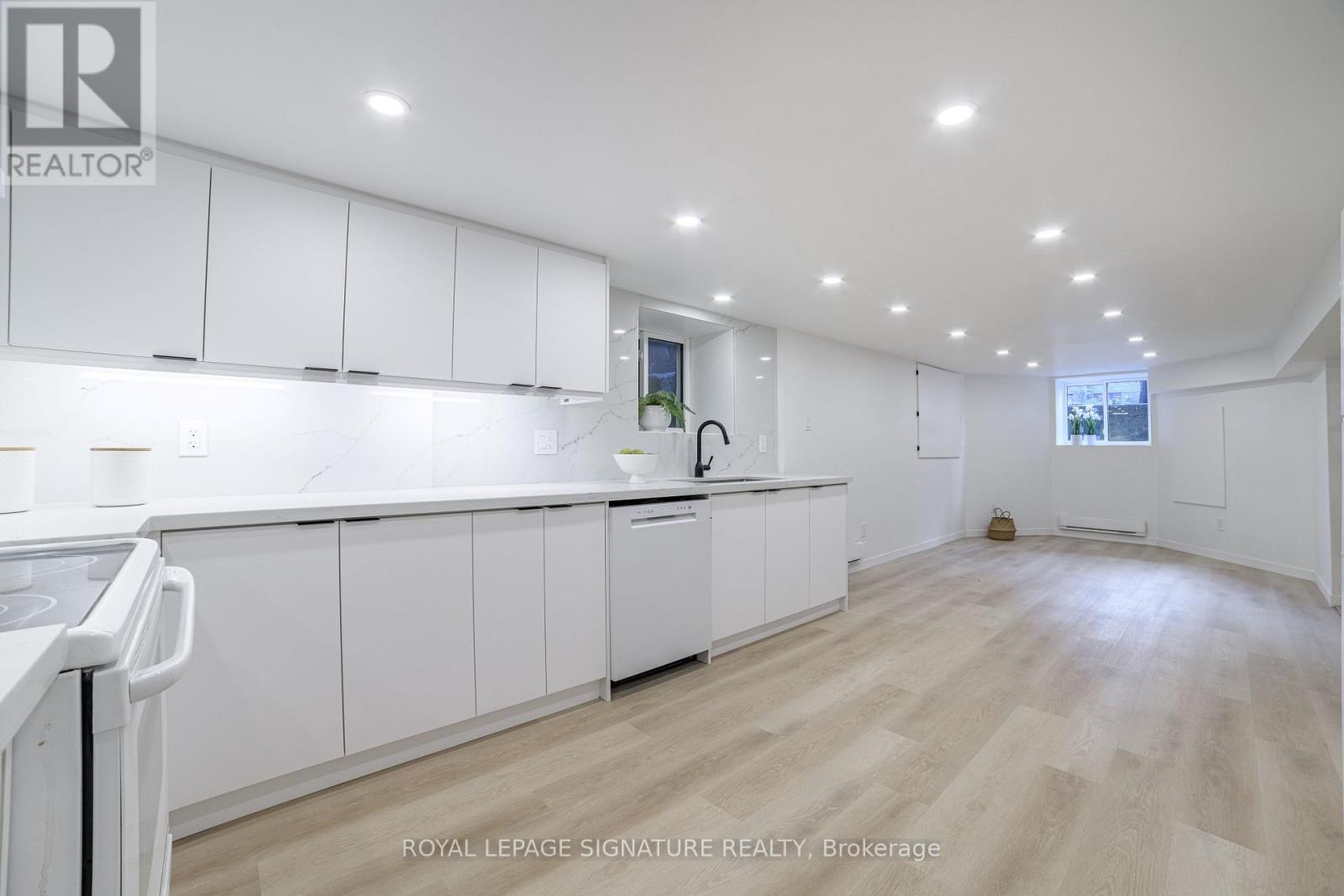 Bsmt - 103 Gloucester Street, Toronto, Ontario  M4Y 1M2 - Photo 21 - C12604060