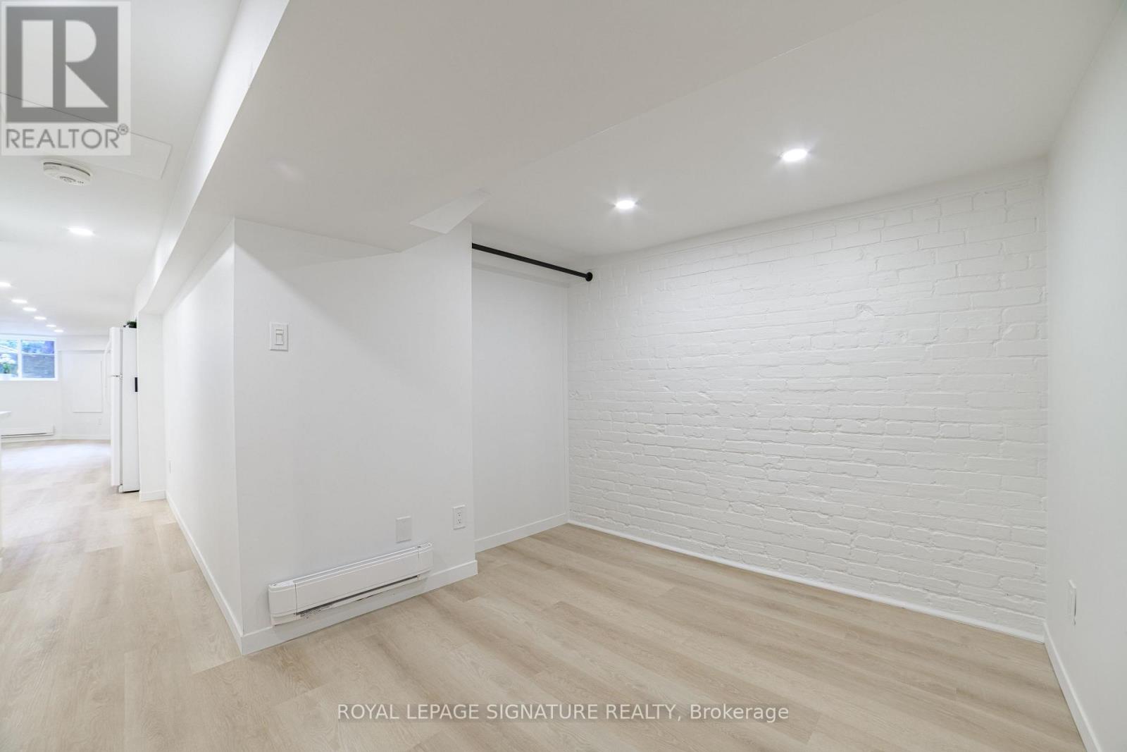 Bsmt - 103 Gloucester Street, Toronto, Ontario  M4Y 1M2 - Photo 23 - C12604060