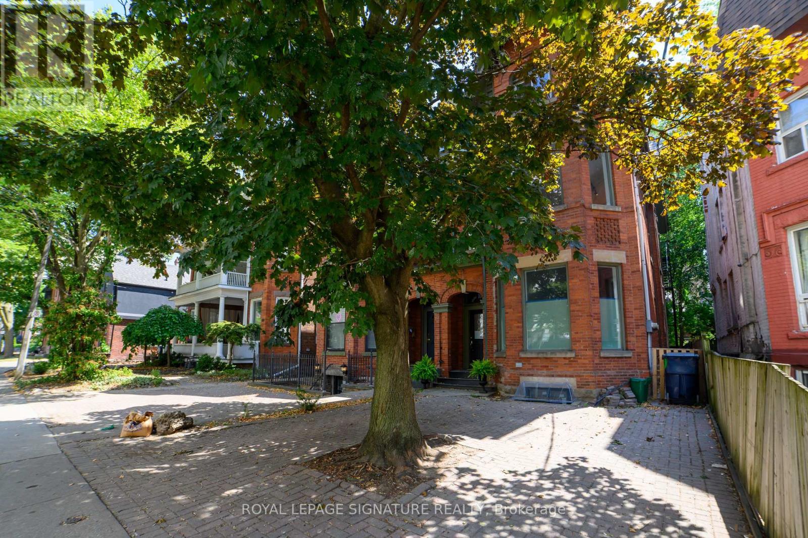 Bsmt - 103 Gloucester Street, Toronto, Ontario  M4Y 1M2 - Photo 4 - C12604060