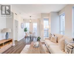 2009 - 55 Regent Park Boulevard, Toronto (Regent Park), Ca