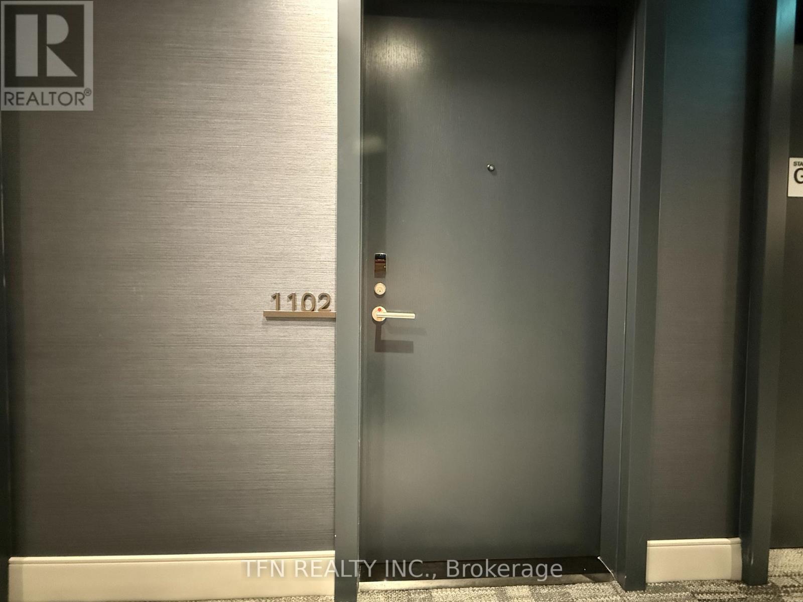 1102 - 65 Broadway Avenue, Toronto, Ontario  M4P 1T9 - Photo 2 - C12604108