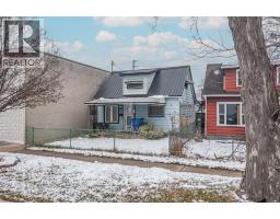 1354 ST. LUKE, Windsor, Ontario