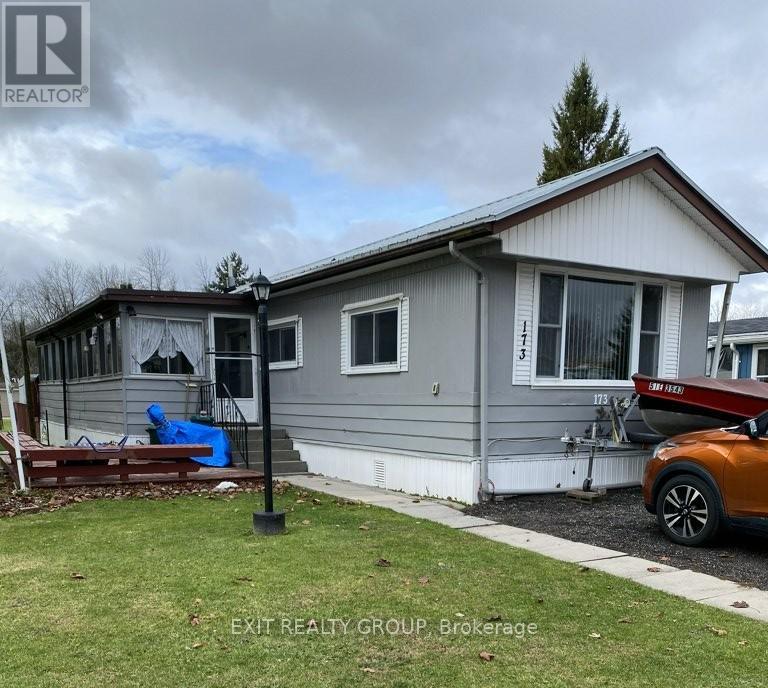 173 - 63 WHITES ROAD, Quinte West, Ontario