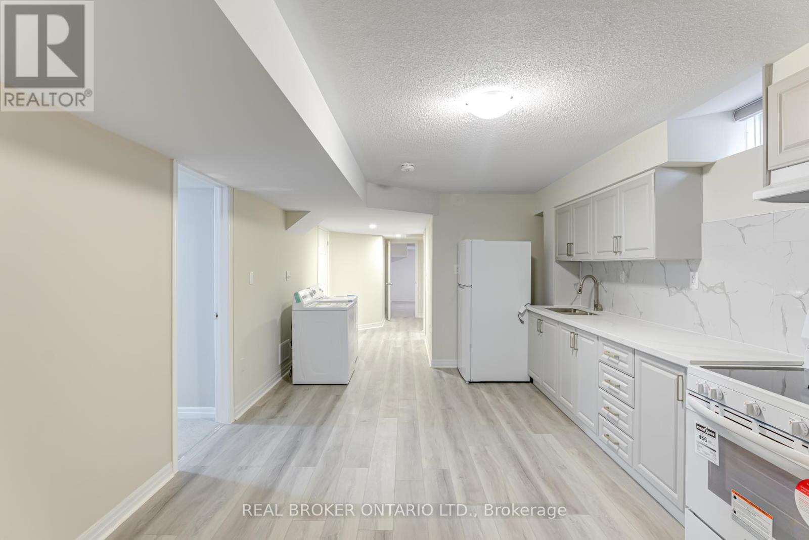 6 Northrop Bsmt Avenue N, Clarington, Ontario  L1B 1G9 - Photo 3 - E12604080