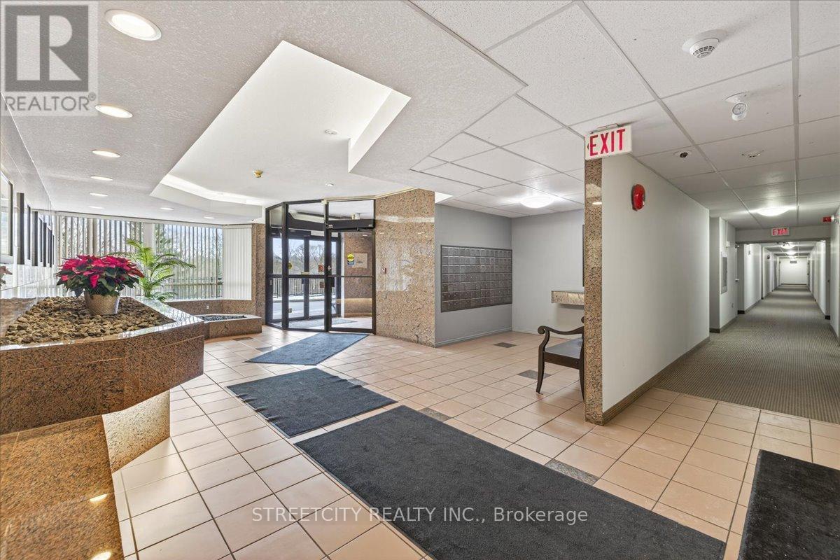 301 - 521 Riverside Drive W, London North, Ontario  N6H 5E2 - Photo 25 - X12590758
