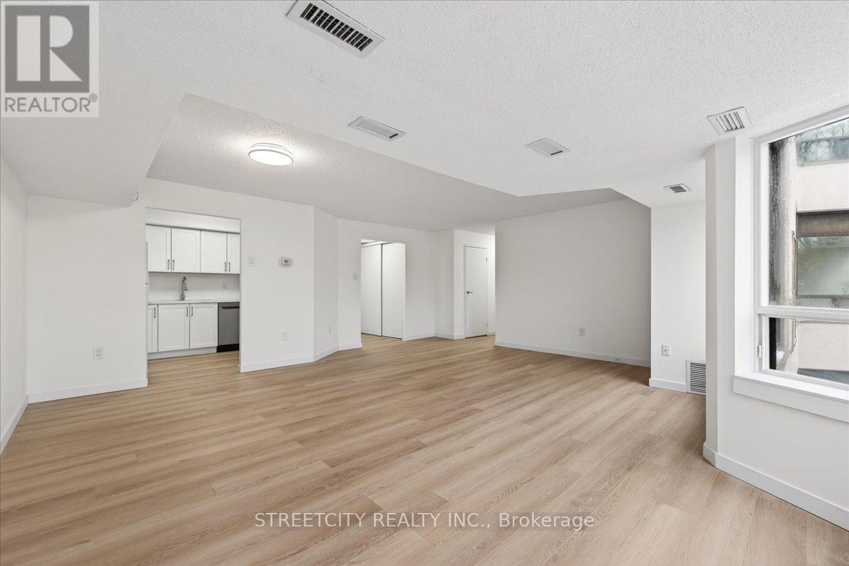 301 - 521 Riverside Drive W, London North, Ontario  N6H 5E2 - Photo 5 - X12590758