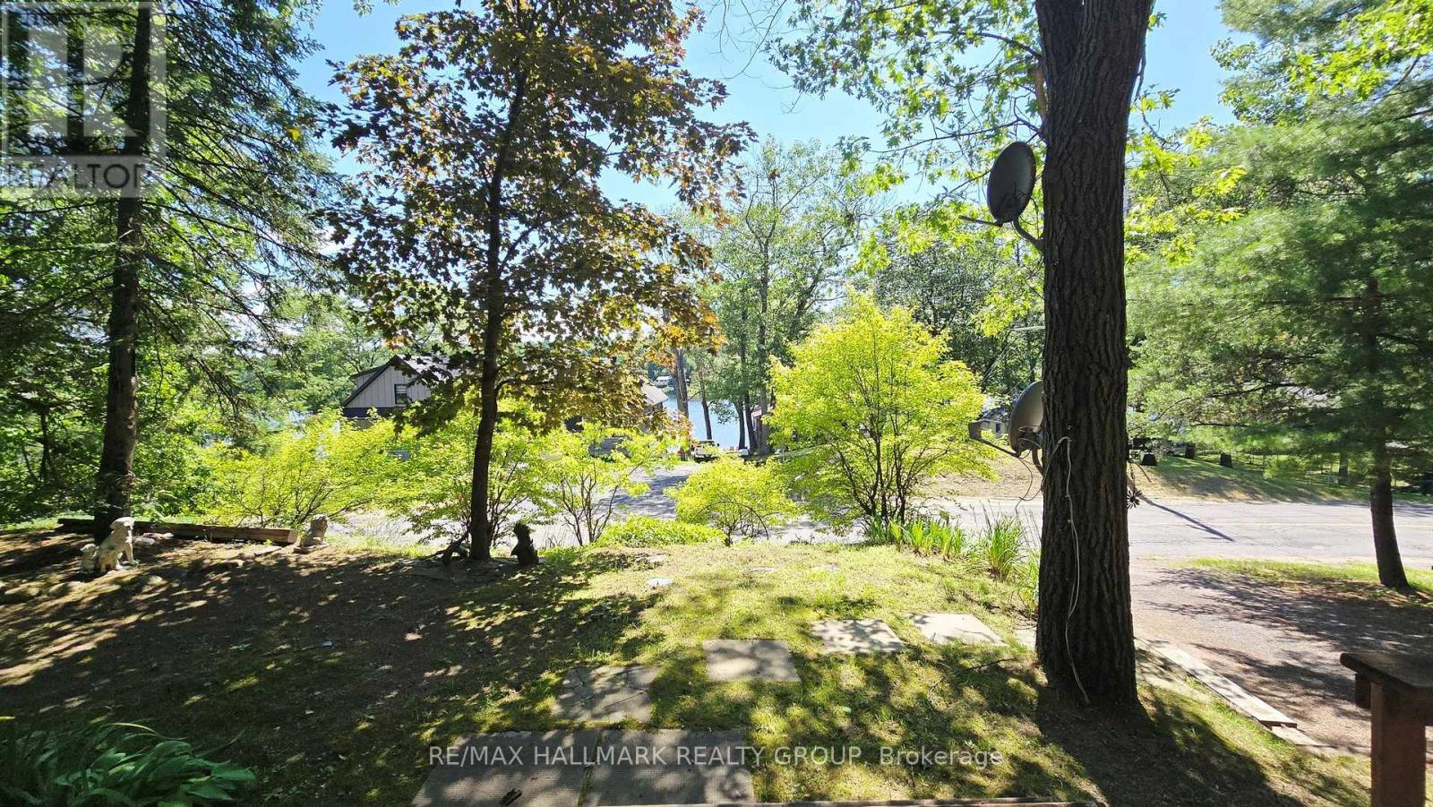 1087 Bayview Drive, Ottawa, Ontario  K0A 3M0 - Photo 4 - X12301416