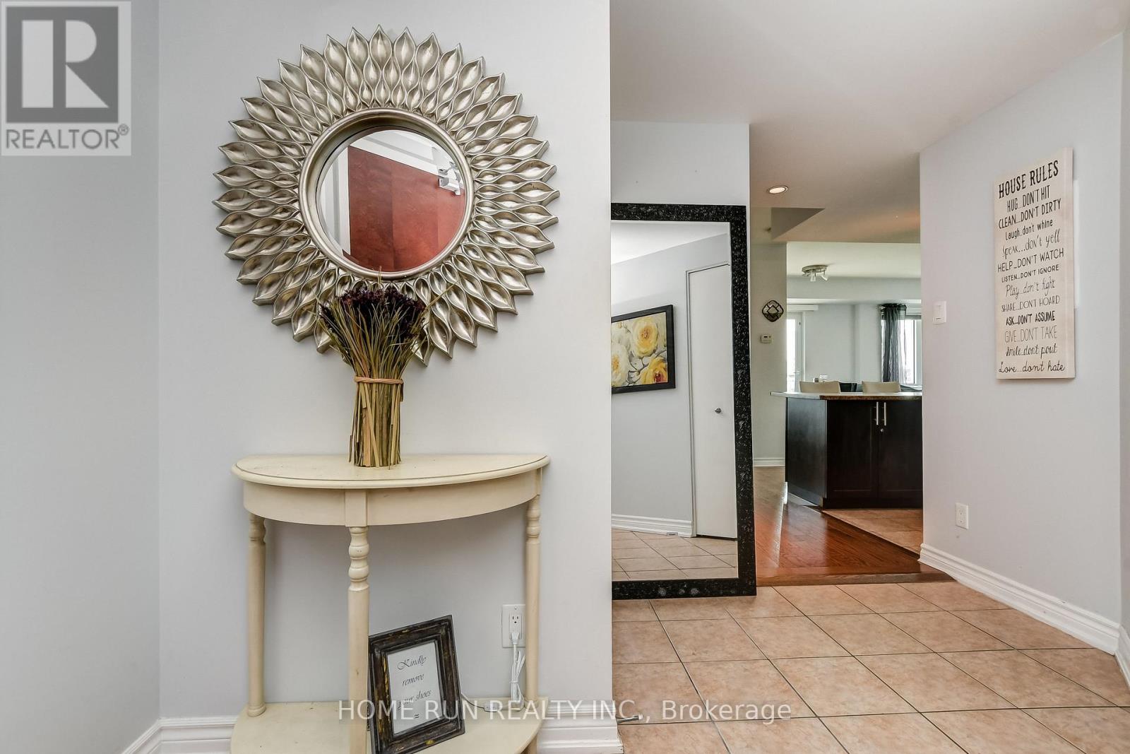 1009 - 234 Rideau Street, Ottawa, Ontario  K1N 0A9 - Photo 5 - X12603648