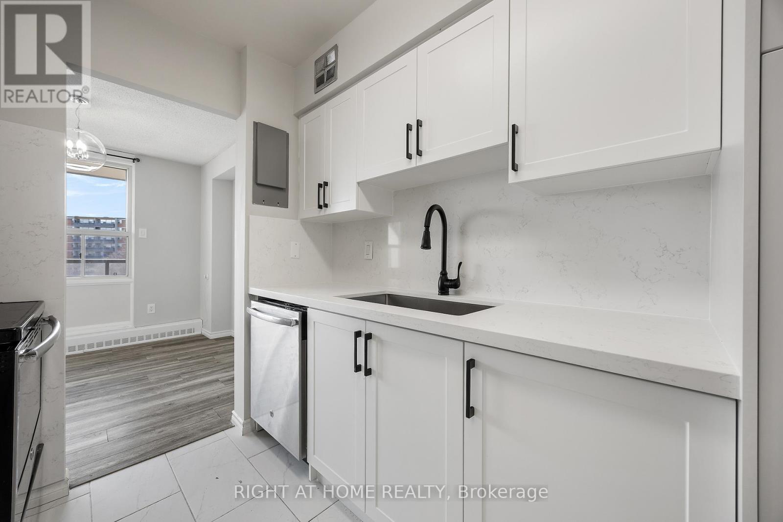 808 - 1966 Main Street W, Hamilton, Ontario  L8S 1J6 - Photo 10 - X12601872