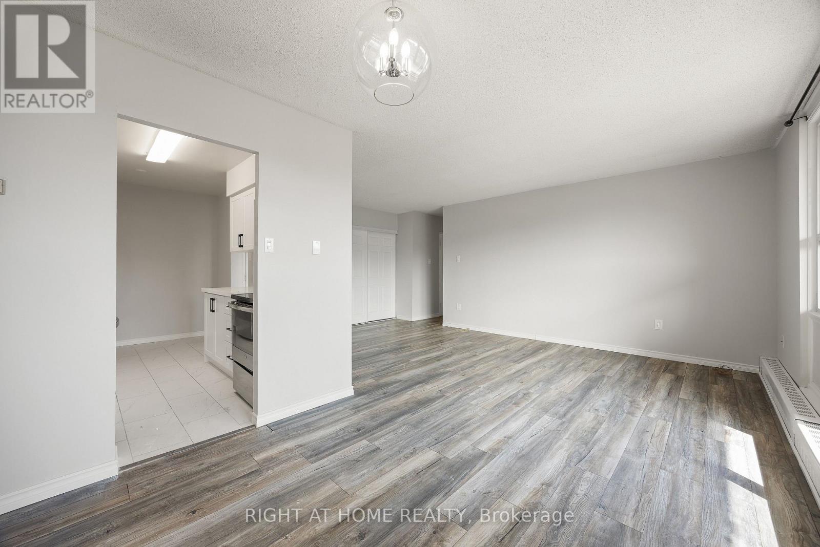 808 - 1966 Main Street W, Hamilton, Ontario  L8S 1J6 - Photo 7 - X12601872