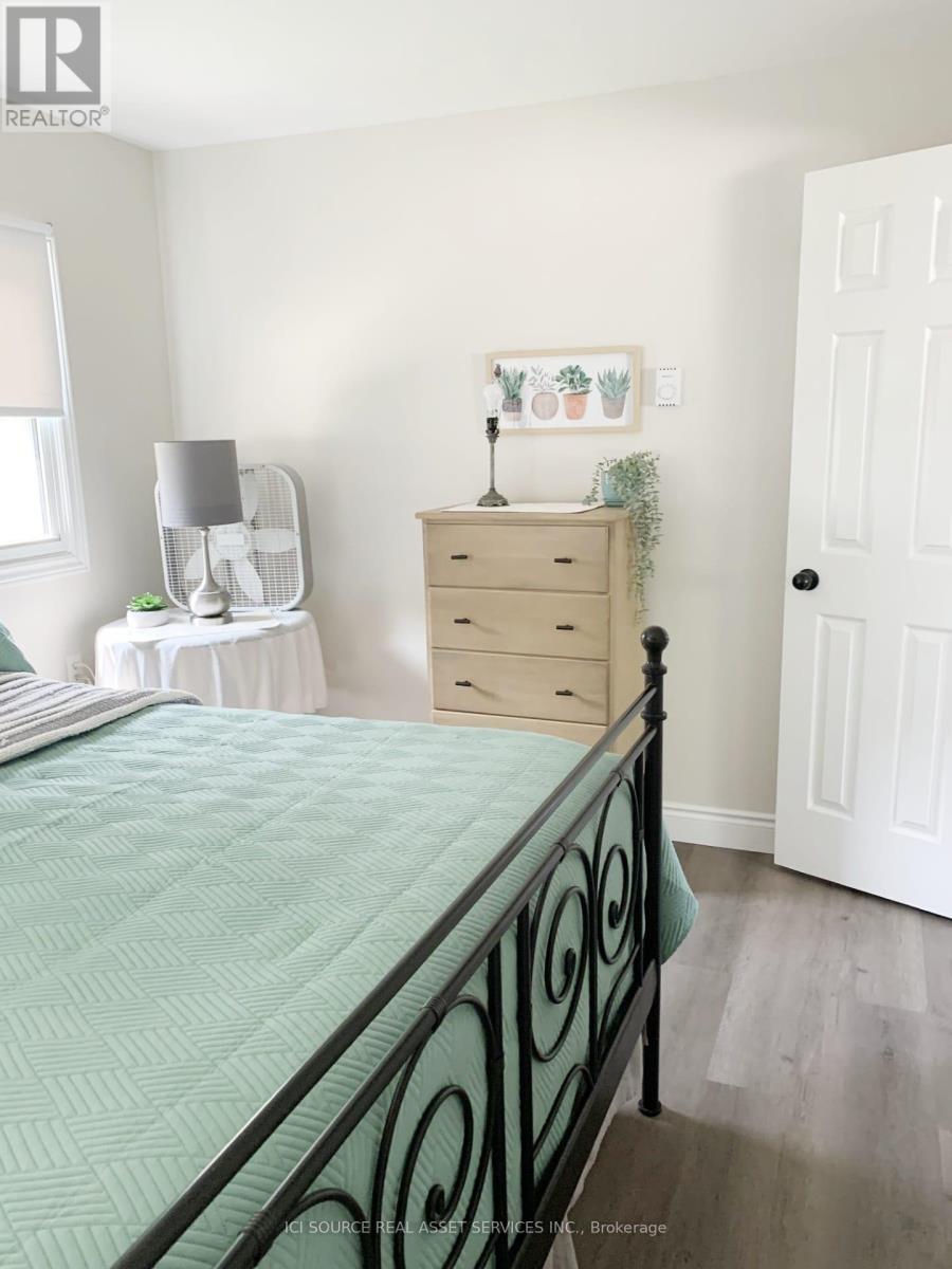 262 Green Street, Saugeen Shores, Ontario  N0H 2C0 - Photo 15 - X12603606